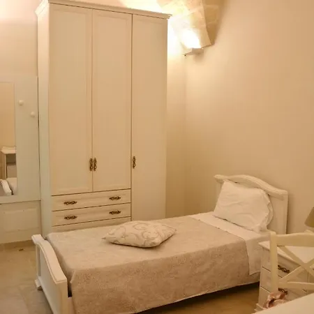 Le Giare 3* Manduria